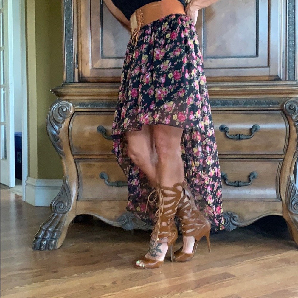 Bohemian style asymmetrical flowy skirt - size L